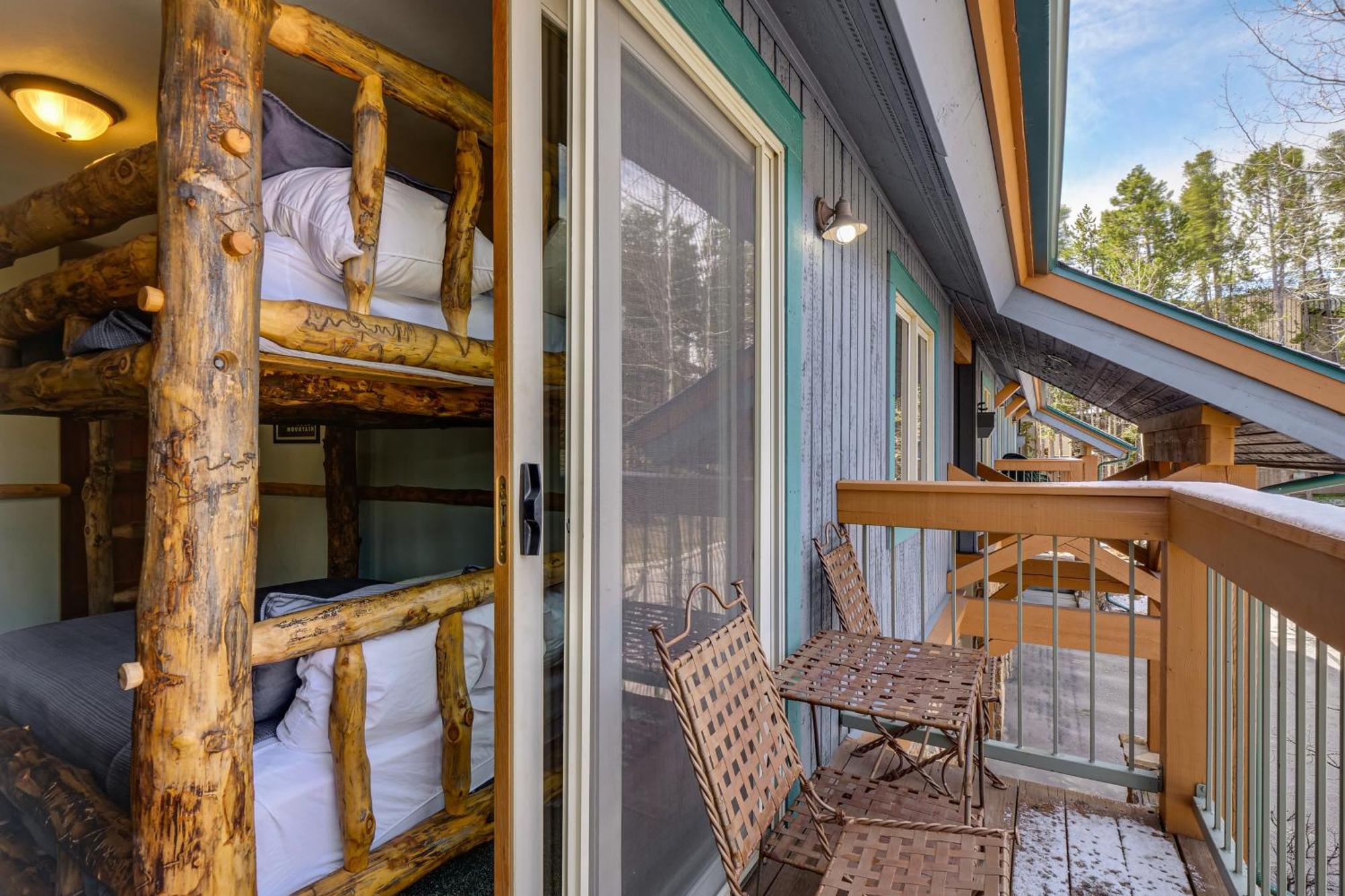 Breck Condo With Pool And Hot Tub Access Walk To Lift 브레켄리지 외부 사진