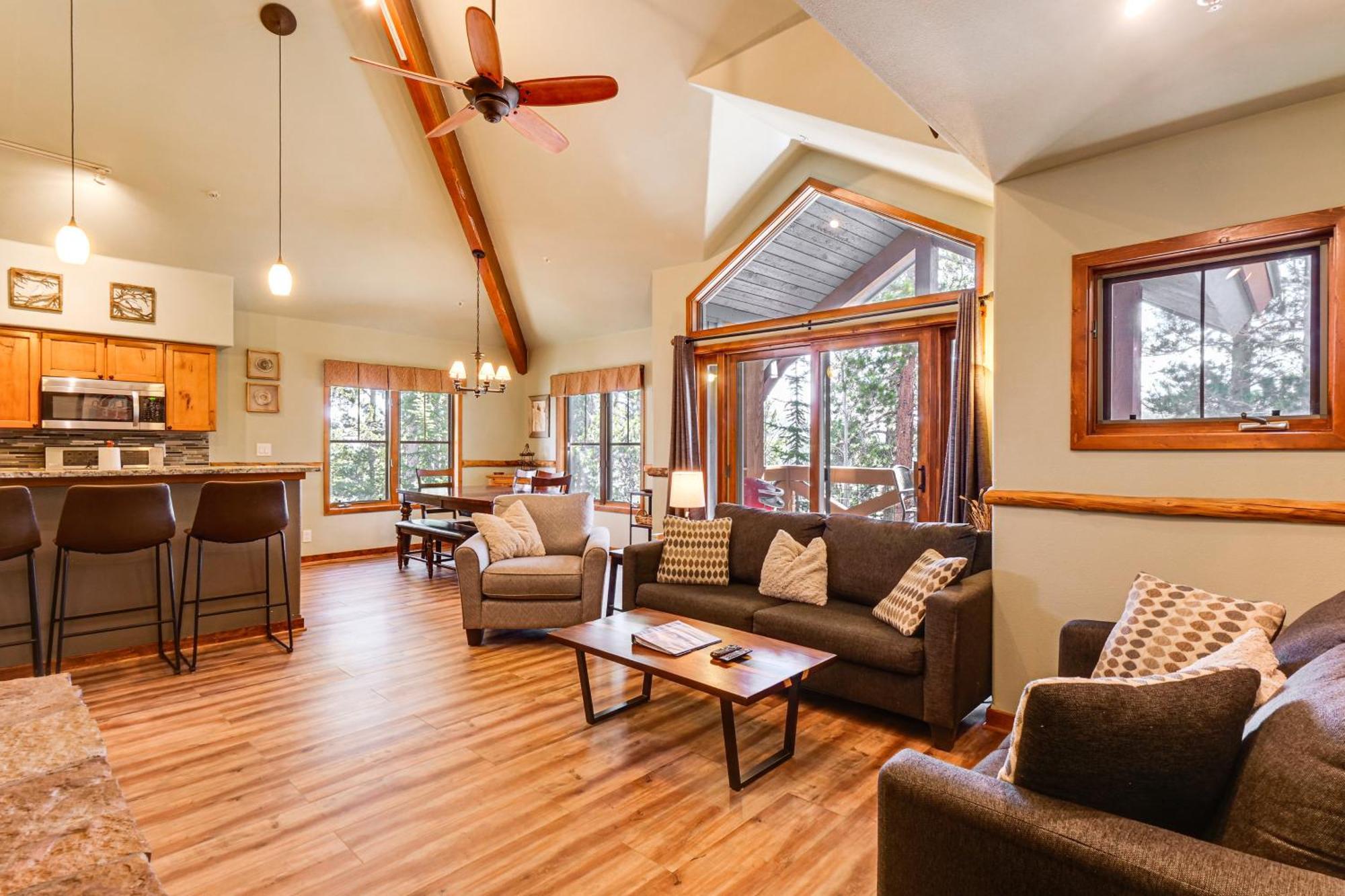 Breck Condo With Pool And Hot Tub Access Walk To Lift 브레켄리지 외부 사진